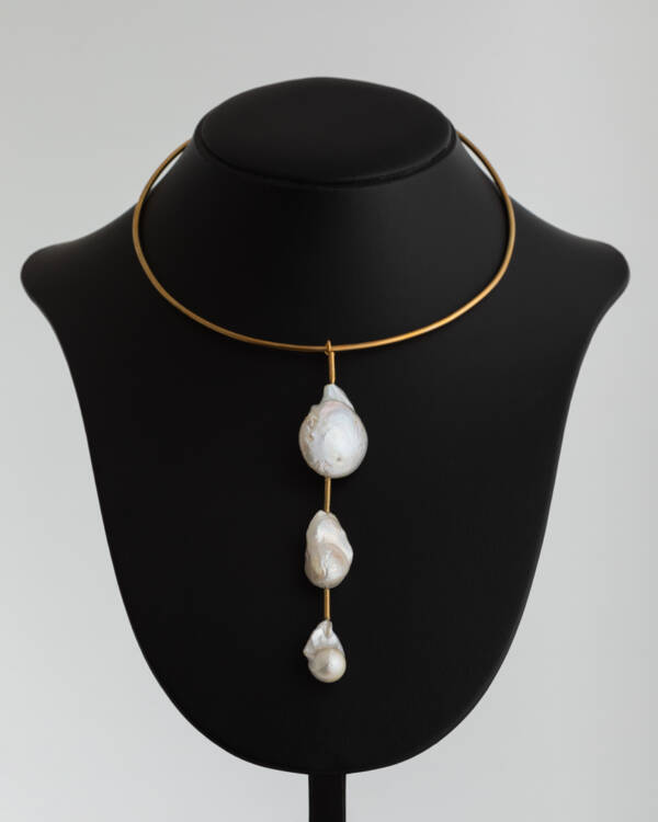 Collana con filo rigido d'acqua dolce barocche